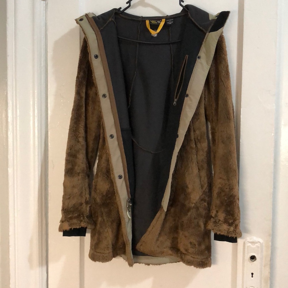 Mountain Hardwear fleece parka